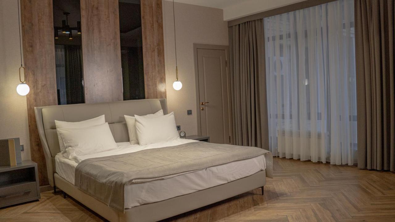 Five Hotel Biškek Exteriér fotografie