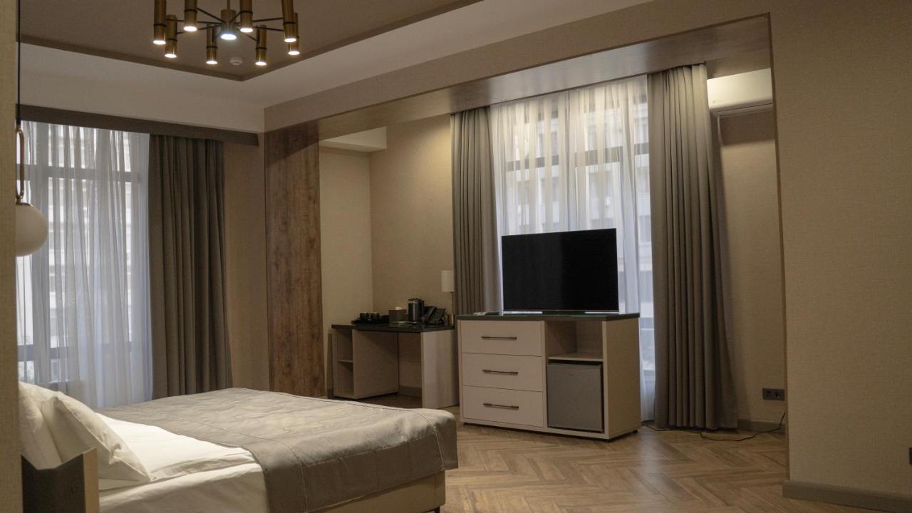 Five Hotel Biškek Exteriér fotografie