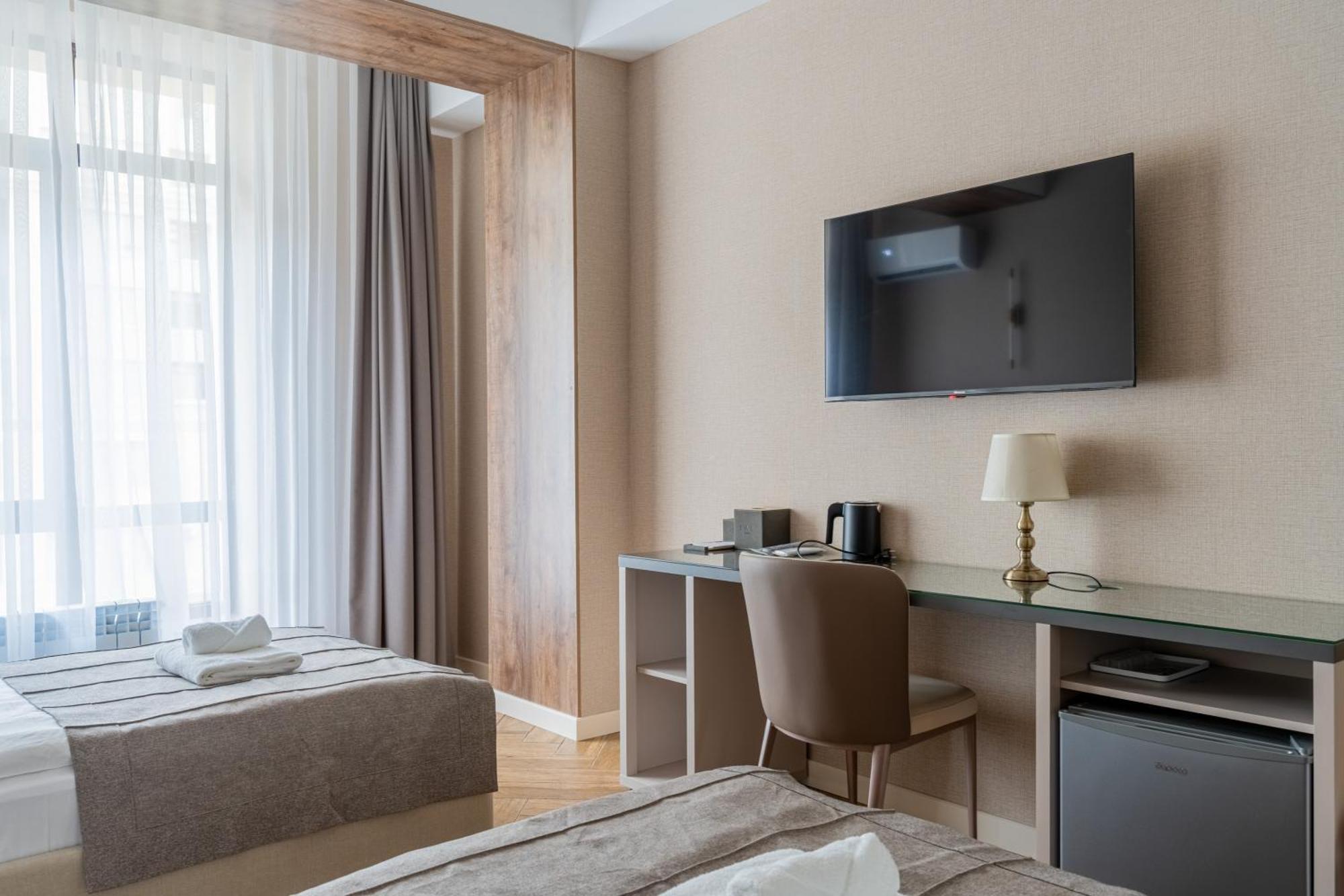 Five Hotel Biškek Exteriér fotografie